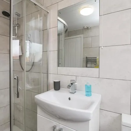 Daisy's Den Apartamento *