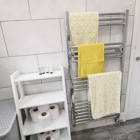 Daisy's Den Apartman