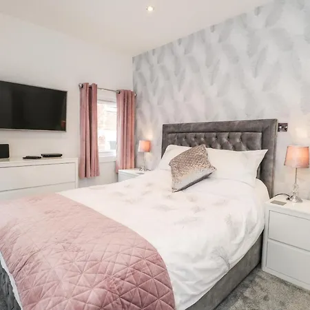 Daisy's Den Apartman