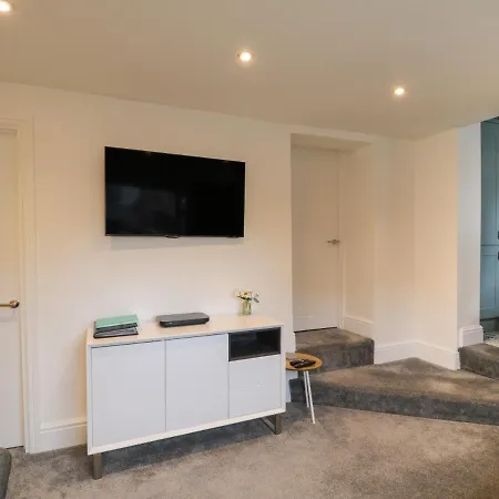 Daisy's Den Apartman *